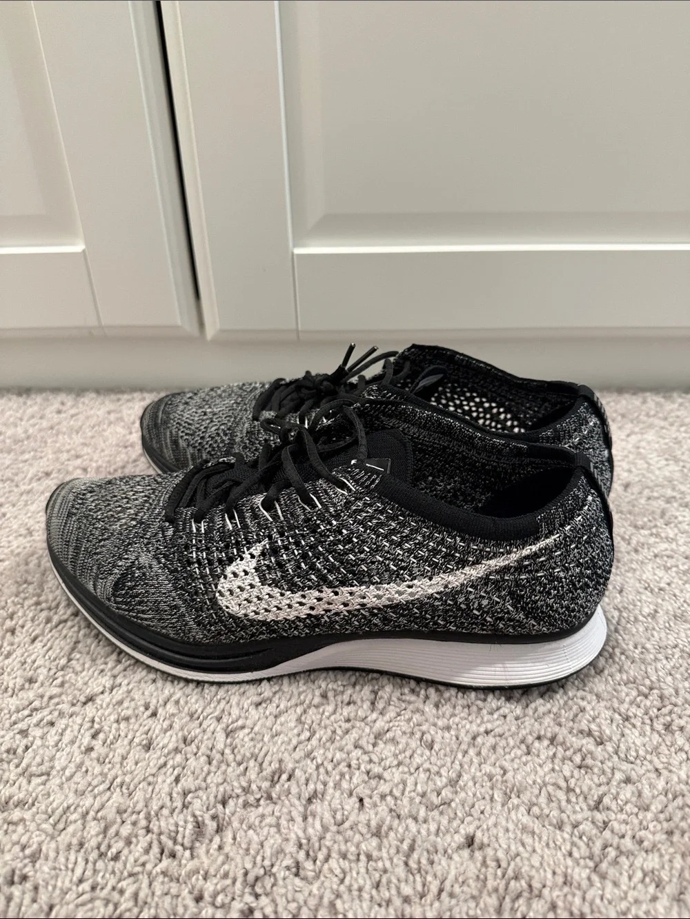 Nike Flyknit racer Oreo 2.0 Black and White Flyknit Running Sneakers